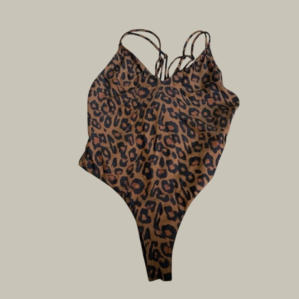KENDALL + KYLIE One Piece Swimsuit Womens Medium Brown Leopard O-Ring Racerback